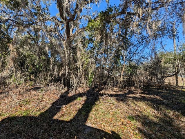 0 GLADIOLA COURT, Dade City, FL 33523