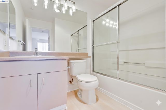 35520 Monterra Terrace 302, Union City, CA 94587