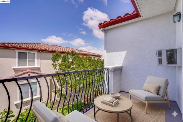 35520 Monterra Terrace 302, Union City, CA 94587