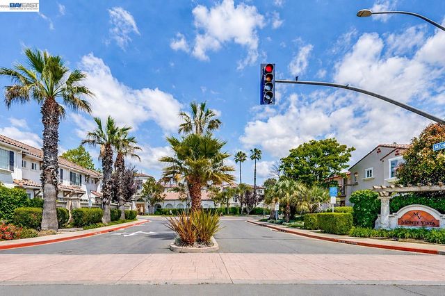 35520 Monterra Terrace 302, Union City, CA 94587