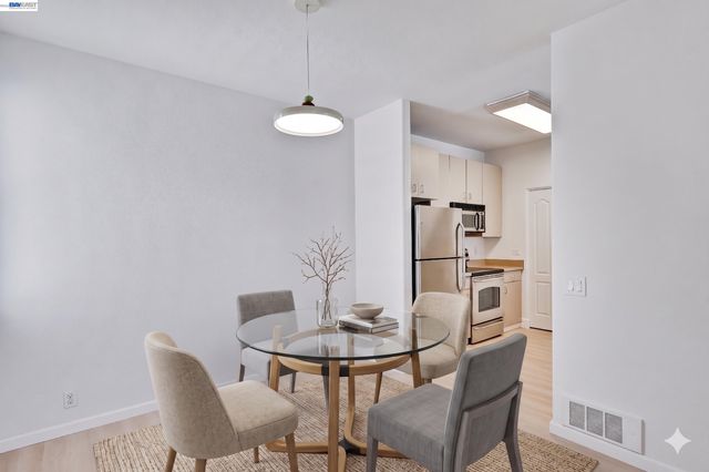 35520 Monterra Terrace 302, Union City, CA 94587