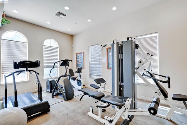 35520 Monterra Terrace 302, Union City, CA 94587
