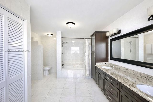 21970 SW 97th Ct, Cutler Bay, FL 33190