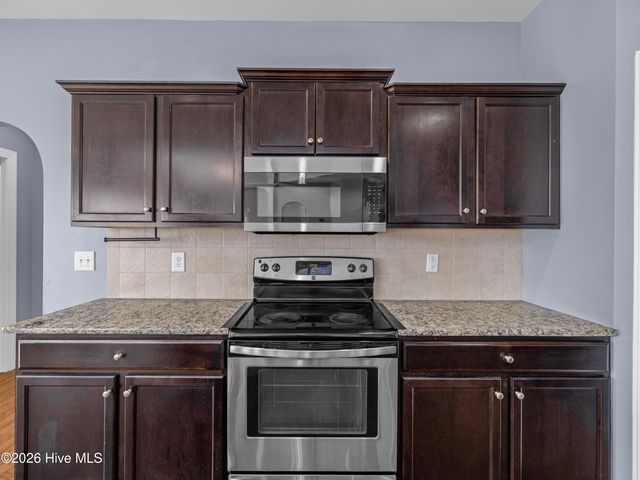 418 Oldtowne Street, Jacksonville, NC 28546