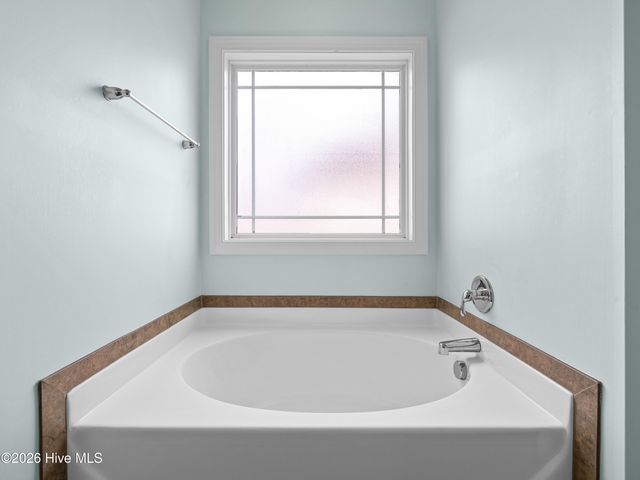 418 Oldtowne Street, Jacksonville, NC 28546