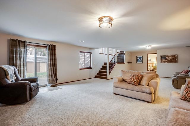 2110 N Newberry, Derby, KS 67037