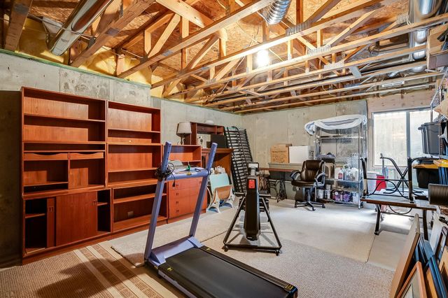 2110 N Newberry, Derby, KS 67037