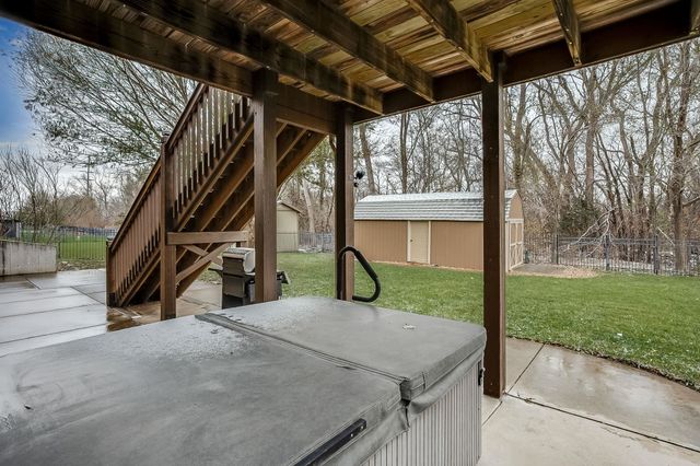 2110 N Newberry, Derby, KS 67037