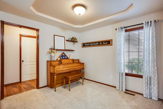 2110 N Newberry, Derby, KS 67037