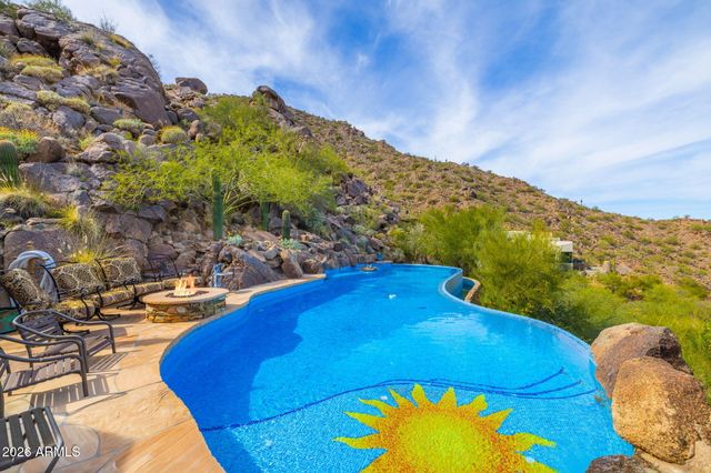 5802 E CHOLLA Lane, Paradise Valley, AZ 85253