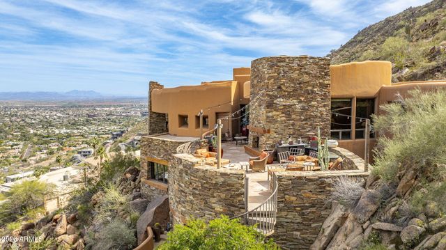 5802 E CHOLLA Lane, Paradise Valley, AZ 85253