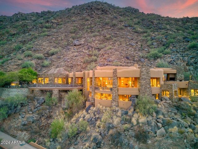 5802 E CHOLLA Lane, Paradise Valley, AZ 85253