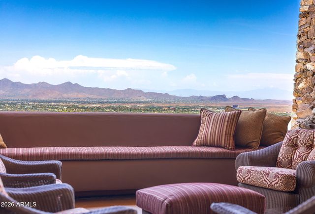 5802 E CHOLLA Lane, Paradise Valley, AZ 85253
