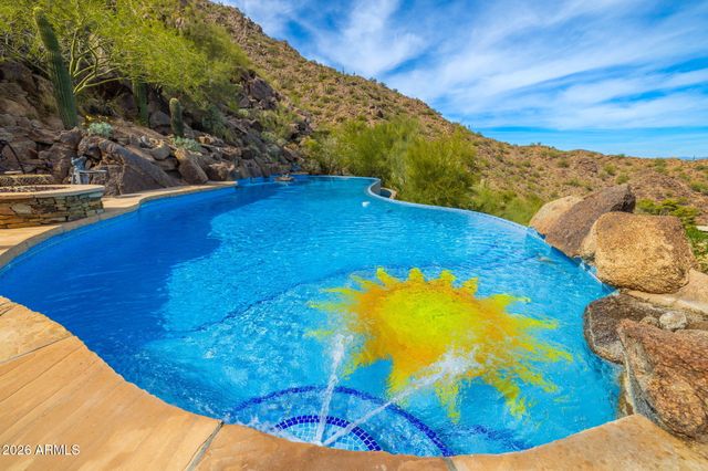 5802 E CHOLLA Lane, Paradise Valley, AZ 85253