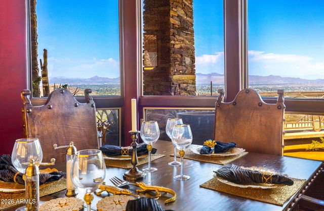 5802 E CHOLLA Lane, Paradise Valley, AZ 85253