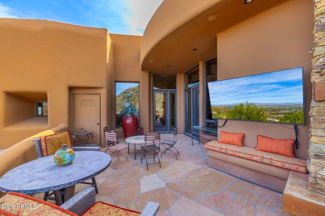 5802 E CHOLLA Lane, Paradise Valley, AZ 85253