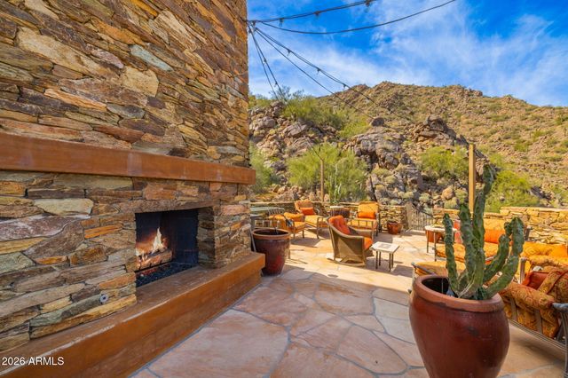 5802 E CHOLLA Lane, Paradise Valley, AZ 85253