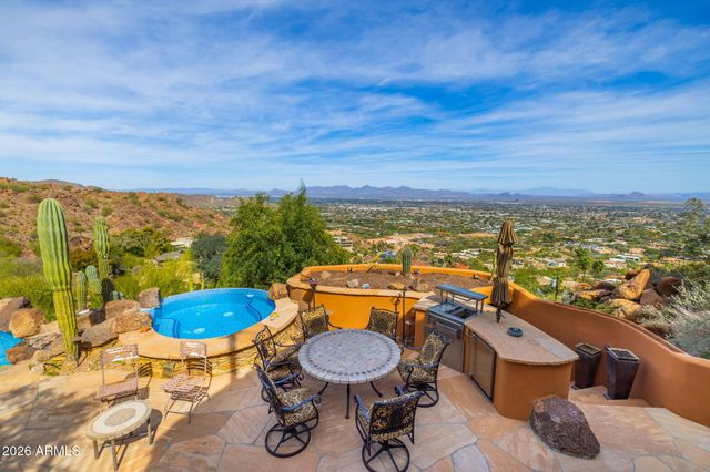 5802 E CHOLLA Lane, Paradise Valley, AZ 85253