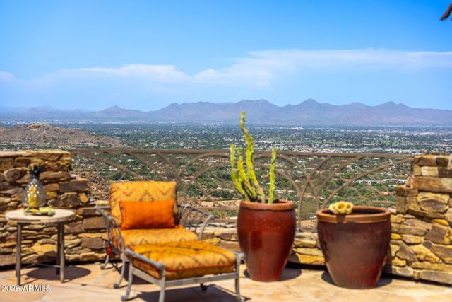 5802 E CHOLLA Lane, Paradise Valley, AZ 85253