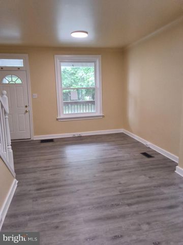 2149 LOGAN ST, Harrisburg, PA 17110