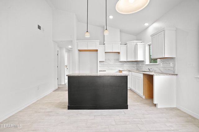 14325 Bill Lazor Parkway, Horizon City, TX 79928