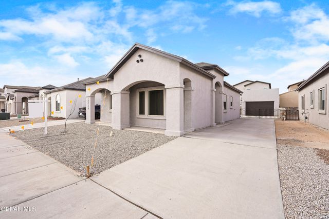 14325 Bill Lazor Parkway, Horizon City, TX 79928