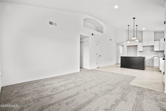 14325 Bill Lazor Parkway, Horizon City, TX 79928