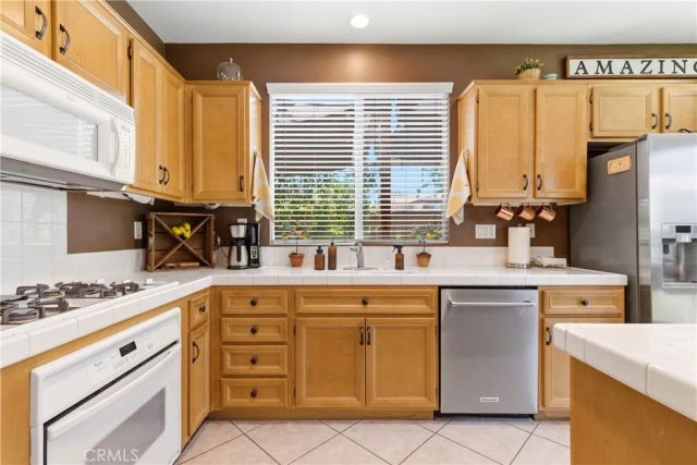 6407 Erica Court, Eastvale, CA 92880
