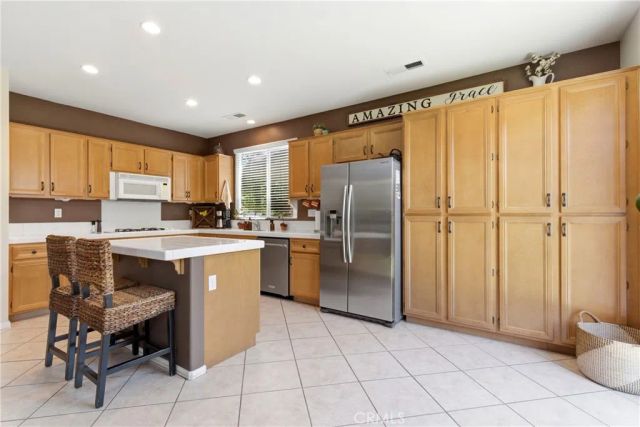6407 Erica Court, Eastvale, CA 92880