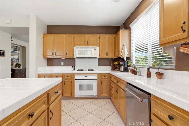 6407 Erica Court, Eastvale, CA 92880