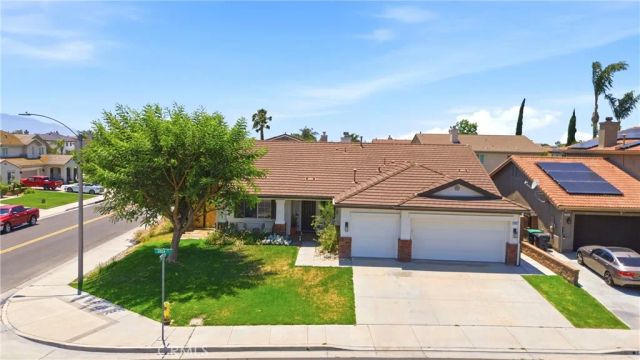 6407 Erica Court, Eastvale, CA 92880