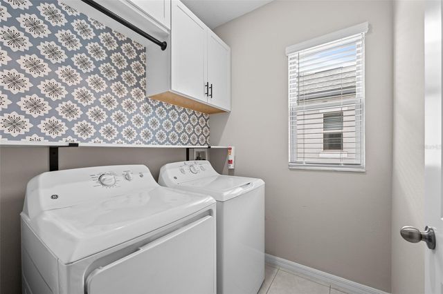 31615 BLUE PASSING LOOP, Wesley Chapel, FL 33545