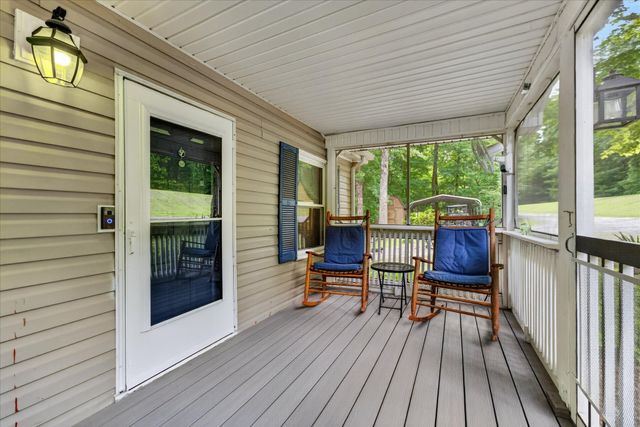 479 Leatherwood Lake Rd, Stewart, TN 37175