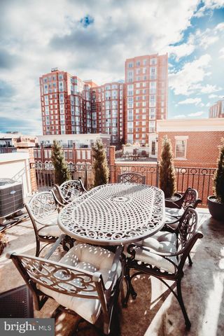 428 JOHN CARLYLE ST, Alexandria, VA 22314