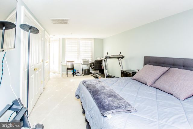 428 JOHN CARLYLE ST, Alexandria, VA 22314