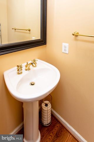 428 JOHN CARLYLE ST, Alexandria, VA 22314