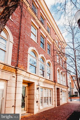 428 JOHN CARLYLE ST, Alexandria, VA 22314