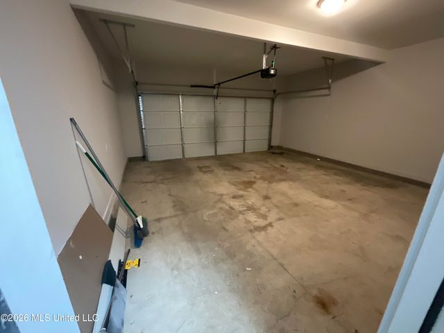 4908 Sunset Harbor Cove, Horn Lake, MS 38637