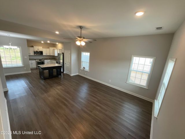 4908 Sunset Harbor Cove, Horn Lake, MS 38637