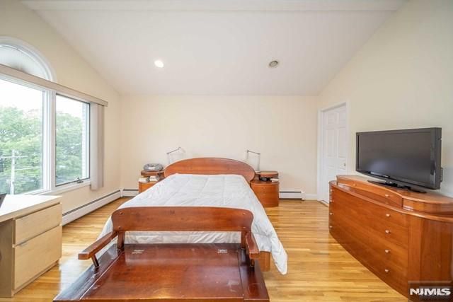 137A E Edsall Boulevard, Palisades Park, NJ 07650