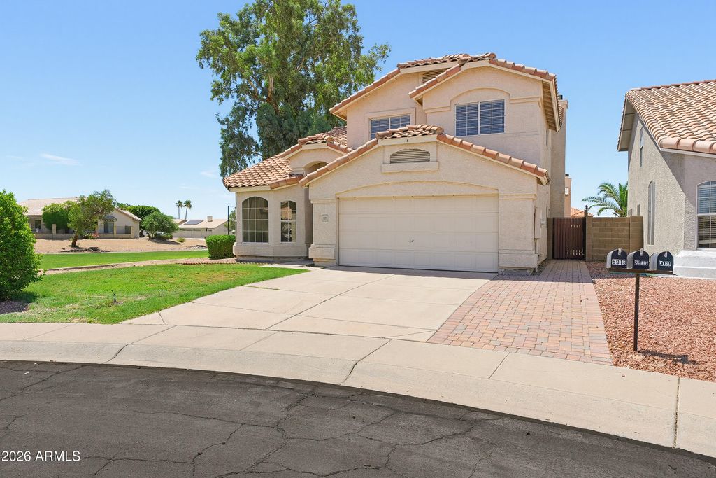 8913 W MARCONI Avenue, Peoria, AZ 85382 — photo 2