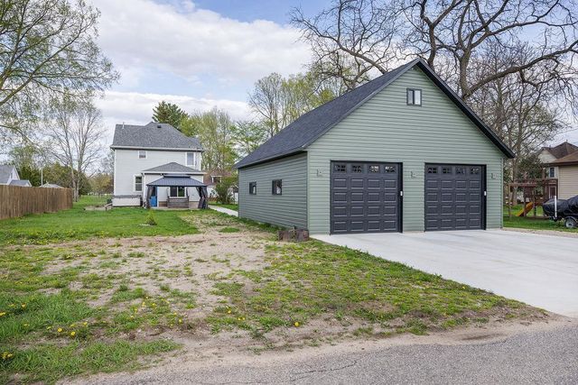 229 Washington Street, Sauk City, WI 53583