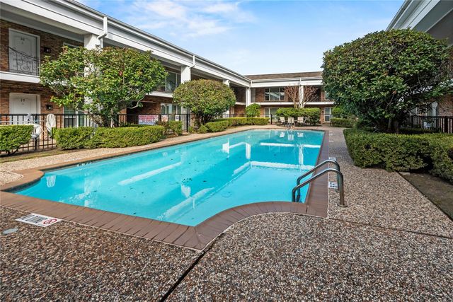 5343 Richmond Avenue 30, Houston, TX 77056