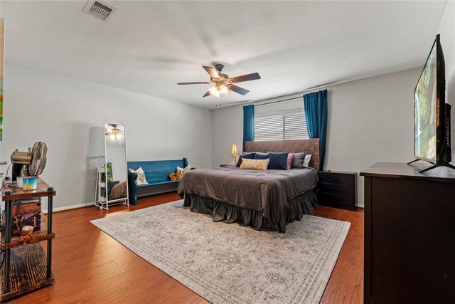 5343 Richmond Avenue 30, Houston, TX 77056