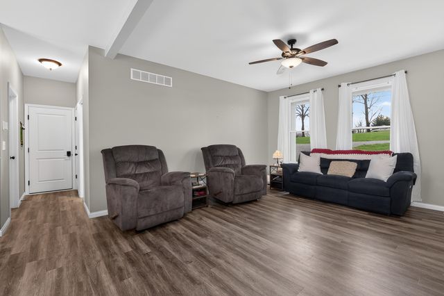 1500 Heathen Ridge Road, Crittenden, KY 41030