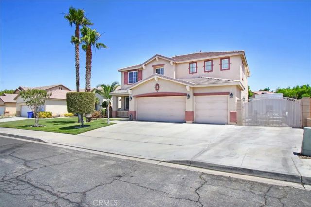 14571 Hummingbird, Victorville, CA 92394
