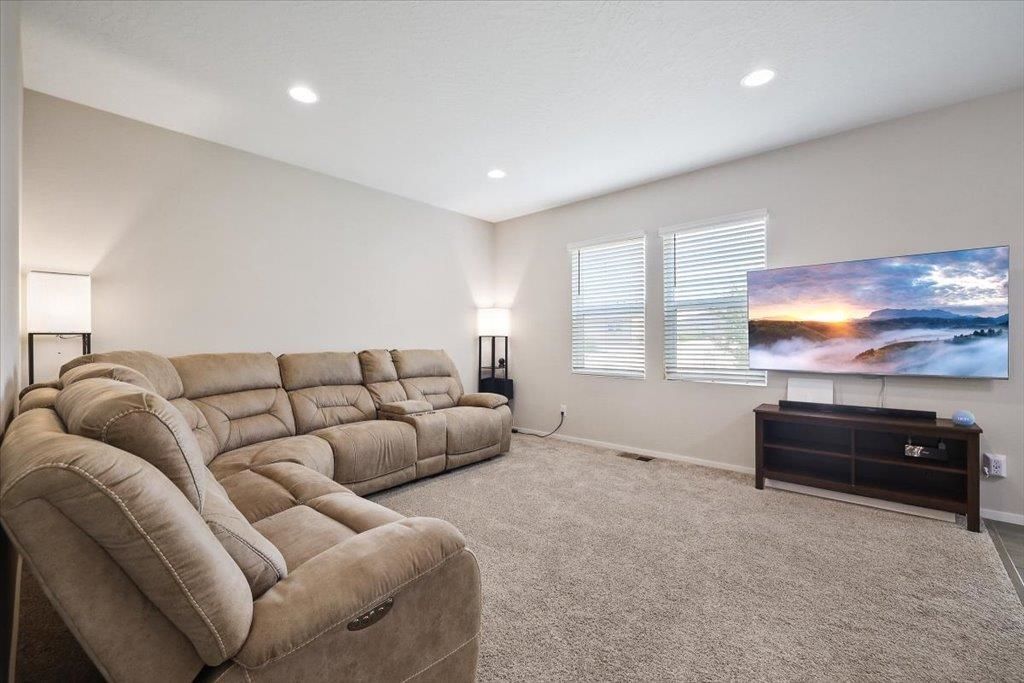 1025 S Bannen Rd, Spokane Valley, WA 99037 photo 4