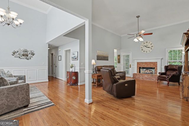 202 Academy Woods Drive, Jefferson, GA 30549