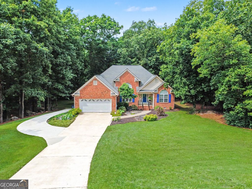 202 Academy Woods Drive, Jefferson, GA 30549