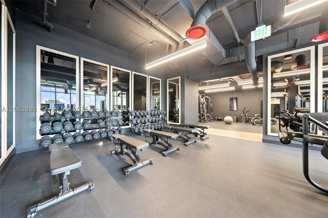 20 NE 11th 2505, Miami, FL 33132